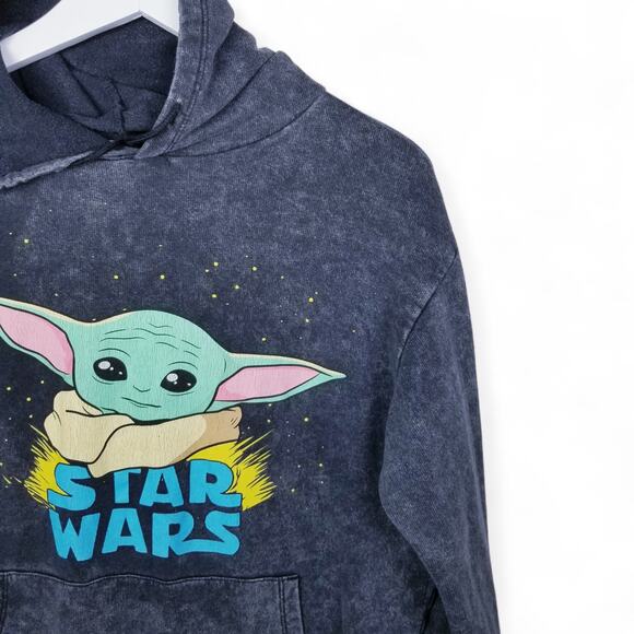 Star Wars Baby Yoda Men's & Big Men's Mineral Washed Graphic Hoodie - Small - Picture 2 of 5